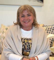 Martina Straub