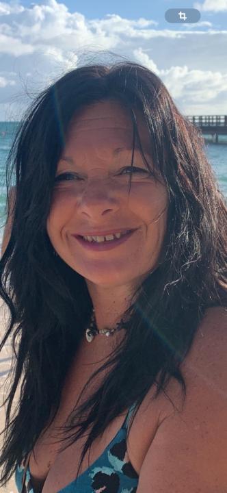 Annick Clément