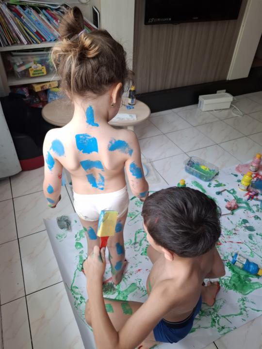 Kids art therapy 🤣🎨