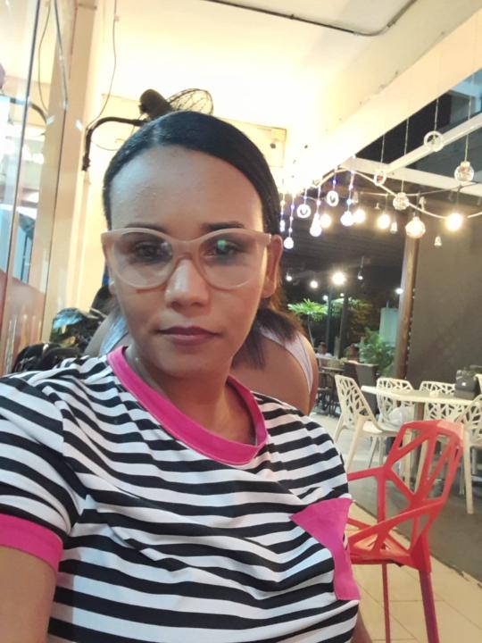 Lise Grullon German