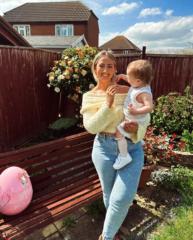 Isabella Pixeltrendz