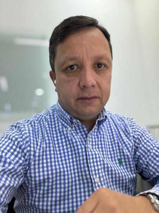 Carlos Gutierrez