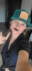 Kendra Fox