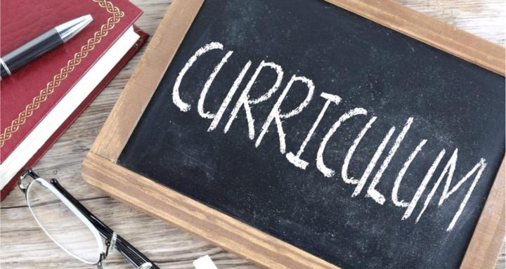 Curriculum & Teaching Lessons