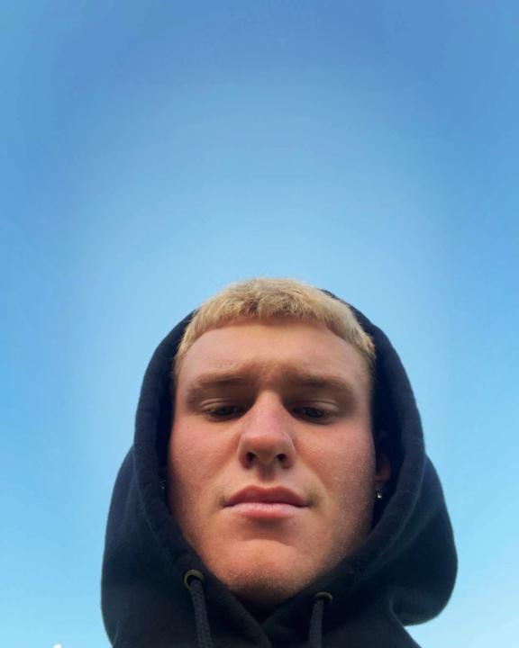 Damon Dickson