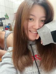 艾苓 李