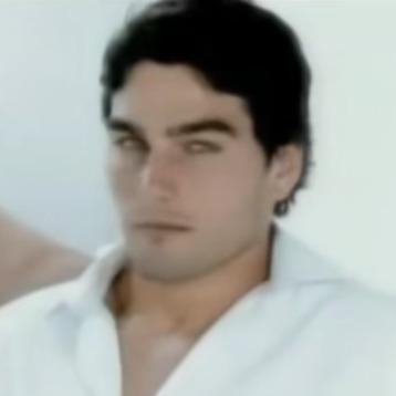G G