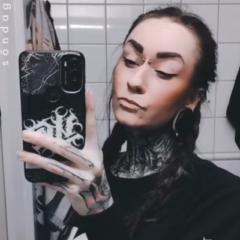 Janie Mobacker