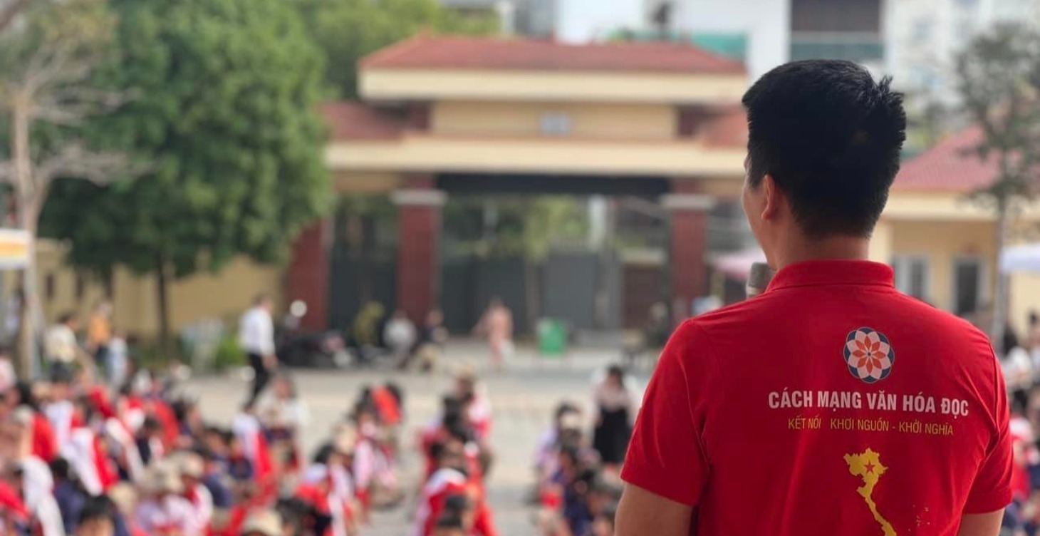 Thủ Lĩnh Truyền Cảm Hứng