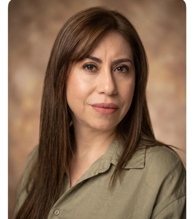 Mirna Medina