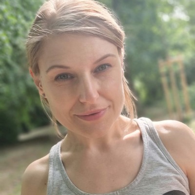Janine H.