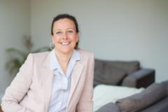 Laura Harris