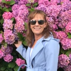 Lori Vines