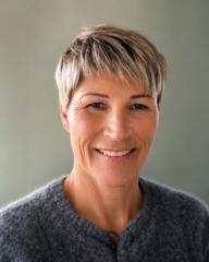 Wenche Bruvoll