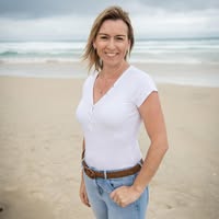 Tania Hall