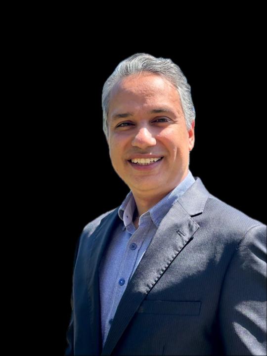Arash Homasi