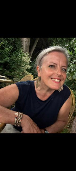 Cathy Rey y clemares