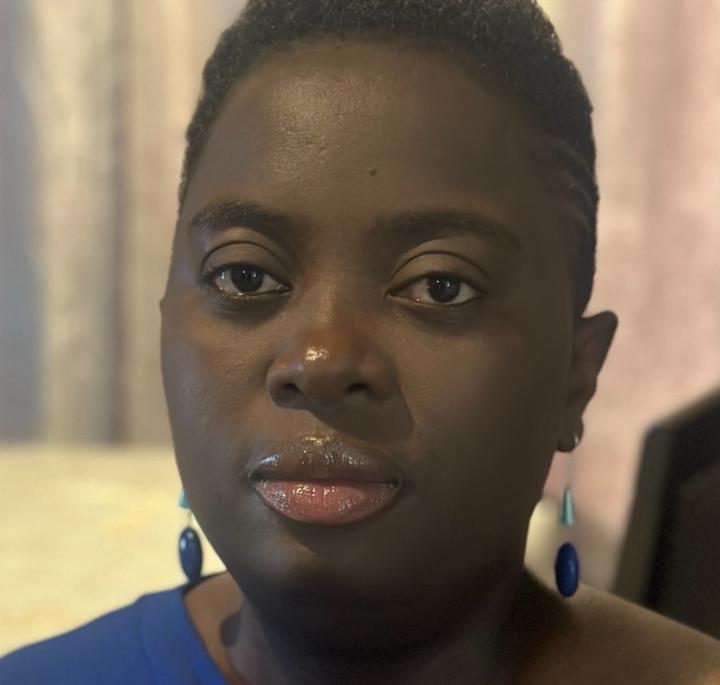 Sola Oyelakin