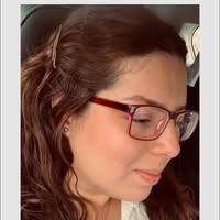 Nicole Paladines S