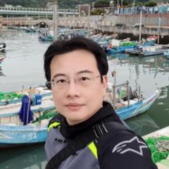 陳 振隆