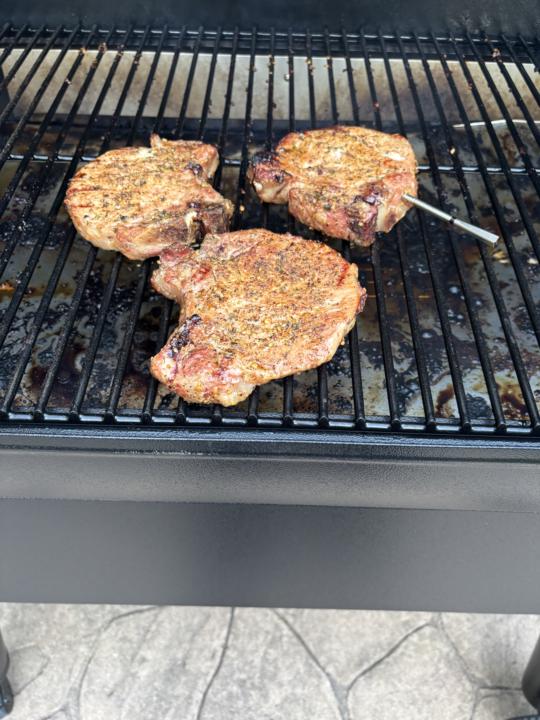 Quick smoked pork chops 