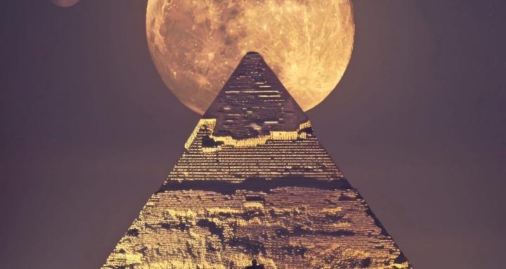 A Sacred Space for Divinity 🌹