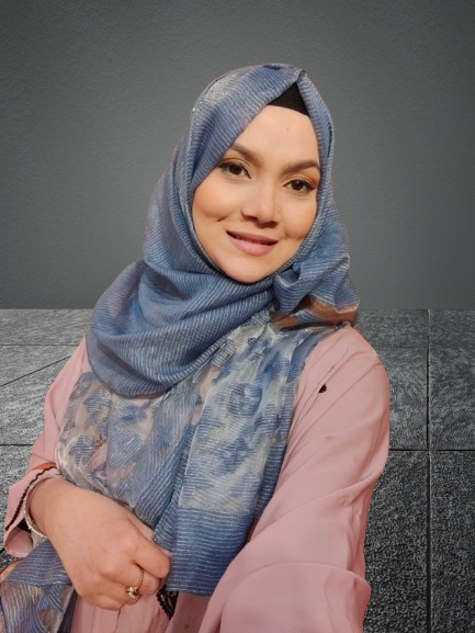 Najma Nur