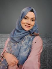 Najma Nur