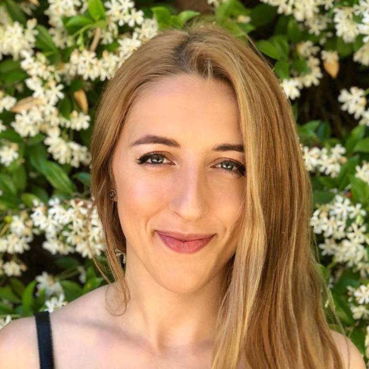 Nina Hooper