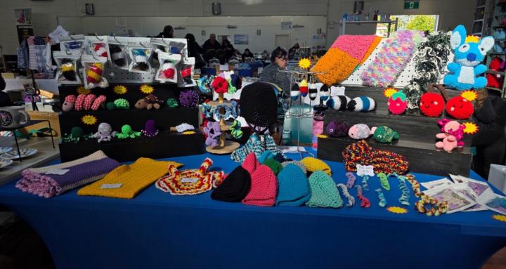 Knot Your Average Hub