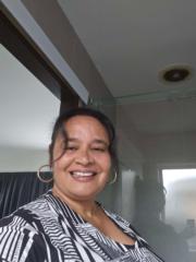 Cynthia Esof