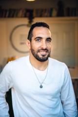 Avi Kubi