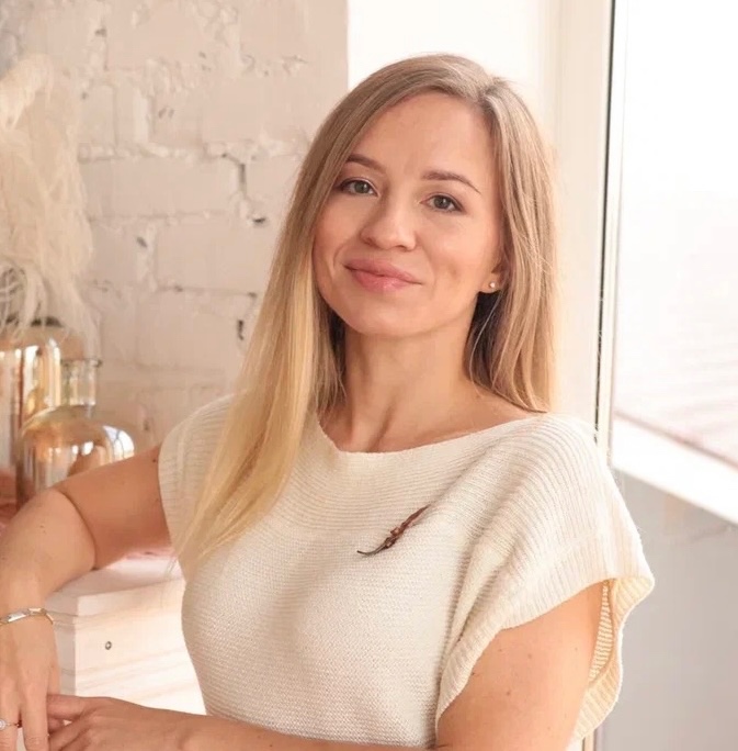 Александра Озлав