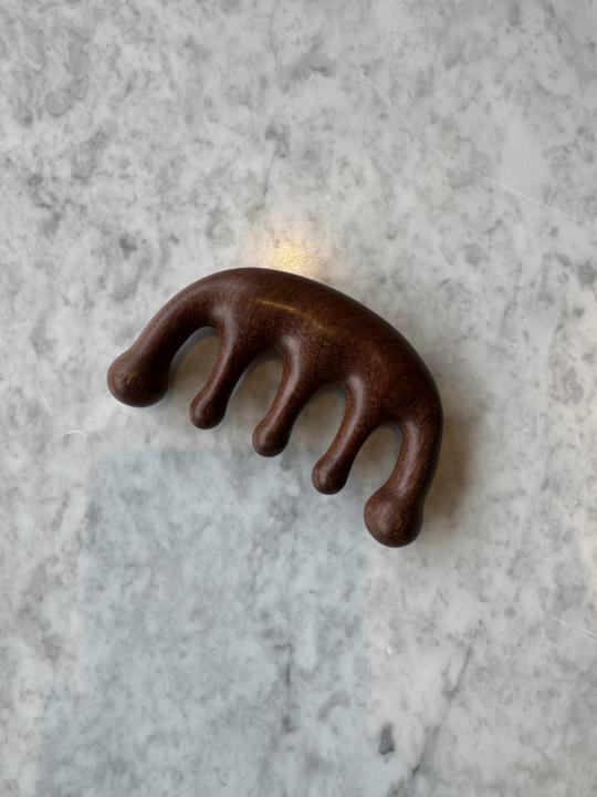 隨時隨地放鬆頭皮！這款隱藏版神器讓你輕鬆啟動自癒力 