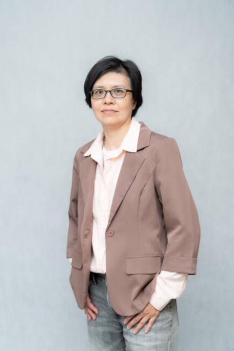 何 怡如 Joyce
