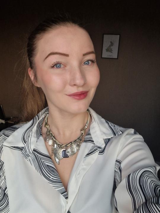 Dione Fierstone