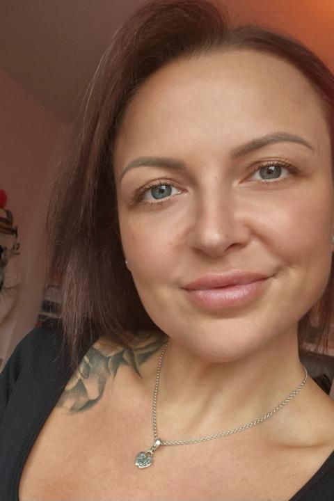 Angela Bromley
