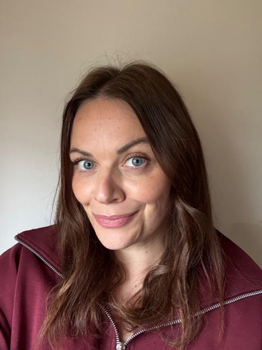 Victoria Thomson