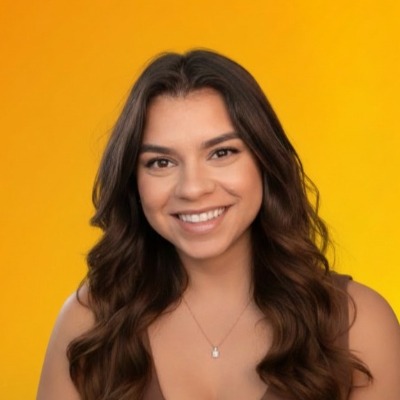 Alexandra Pellett
