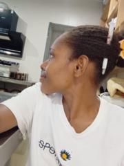 Julia Qwauna