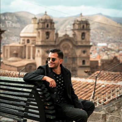 Milo Bazán