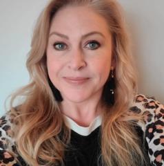 Christine Lewis