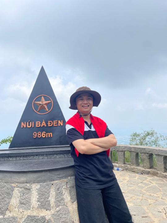Quang Viet