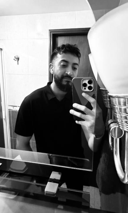 Allan Flores