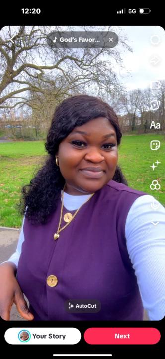 Deborah Akinseye