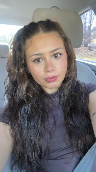Lindsey Heaney