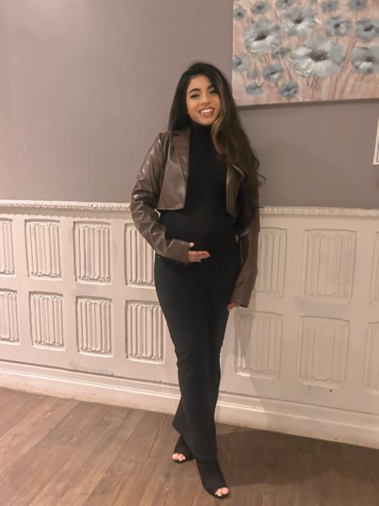 Eva Suhan-Qadeer