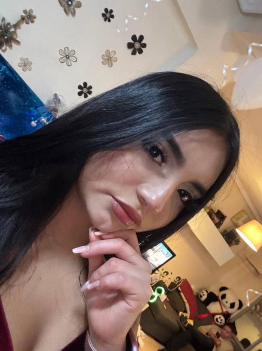 Alexa Bravo