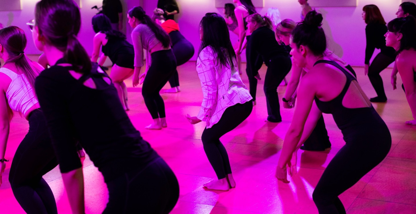 Shoulders WARM UP + Body Roll Technique