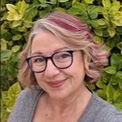 Sandi White